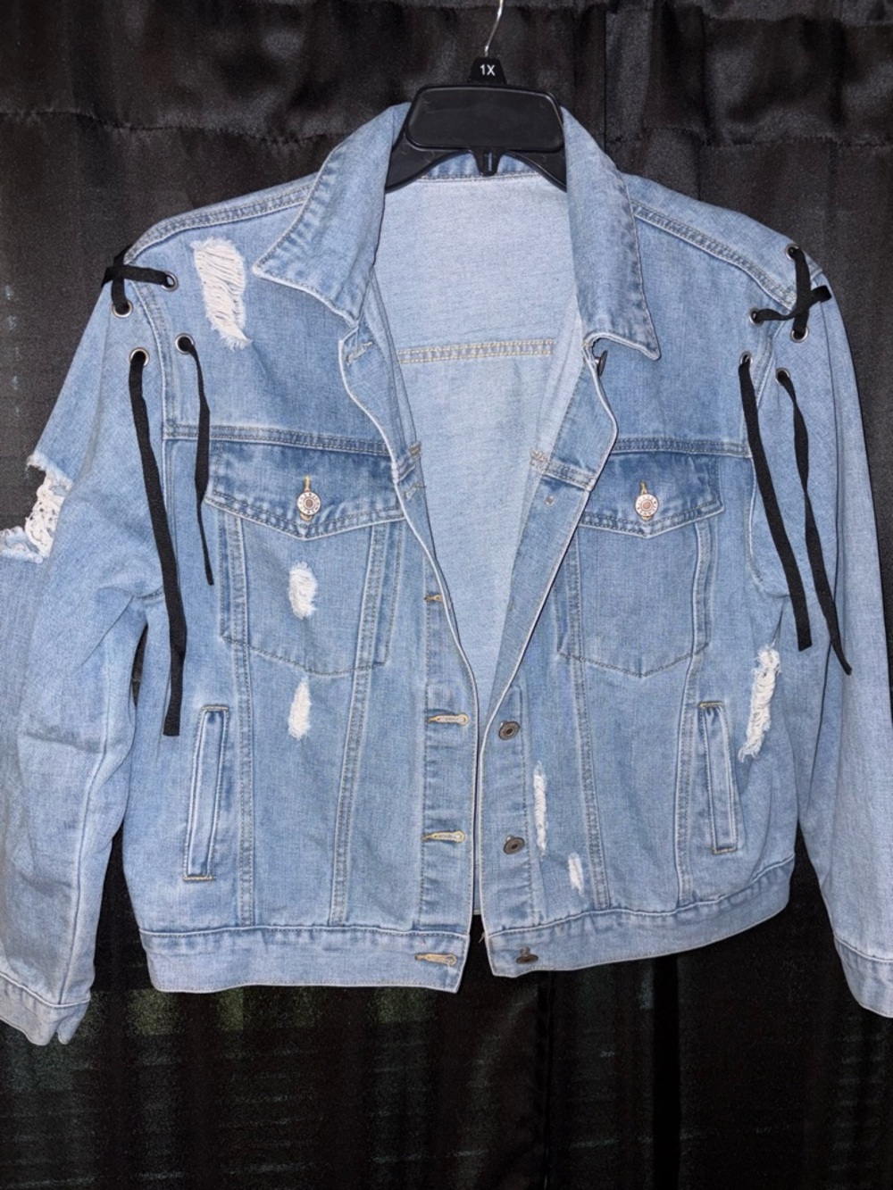 SHEIN Light Blue Distressed Denim Jacket